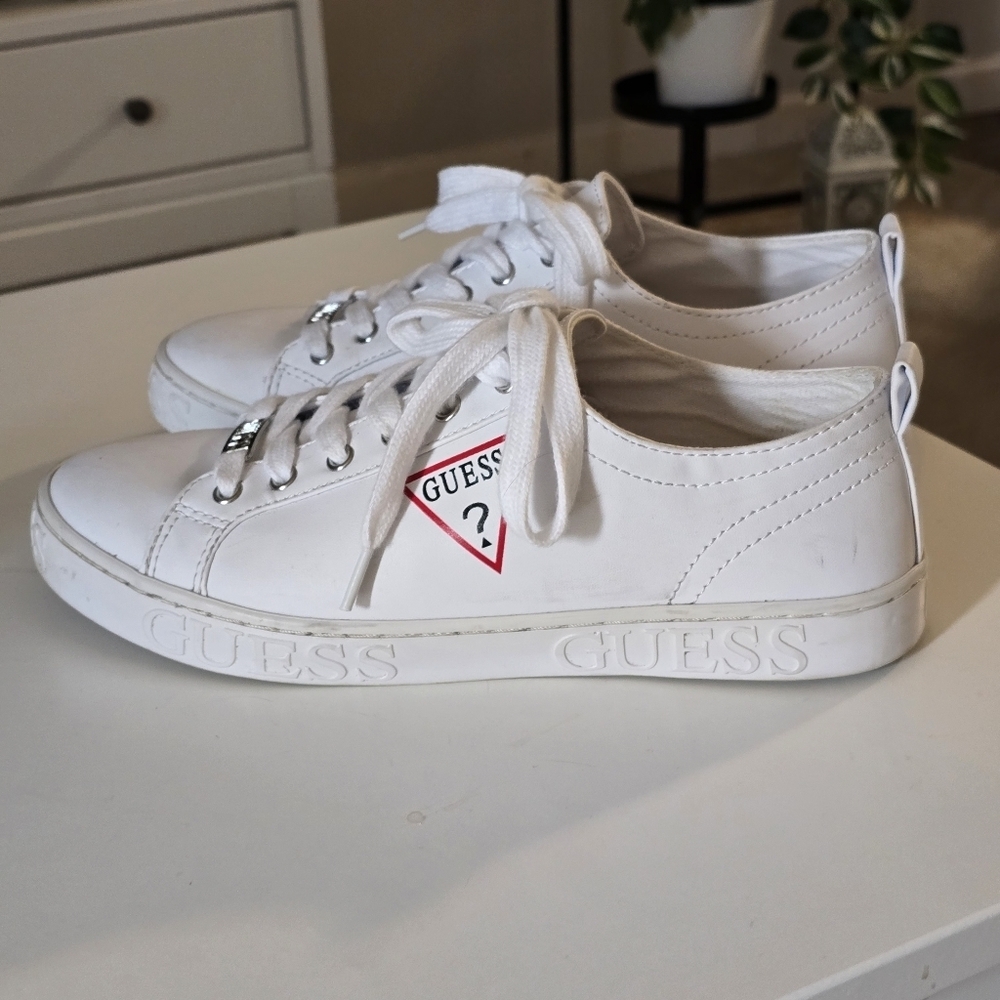 Guess Classic White Lace-Up Sneakers
